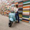 tym-scooter-photo-scooters-electriques-M-hero-mosaique-femme